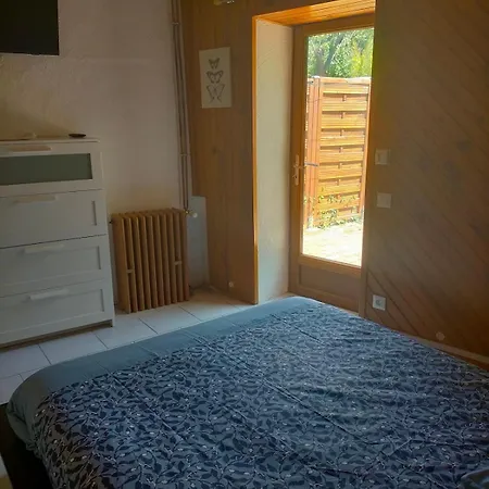 De La Croix Du Bonhomme A *